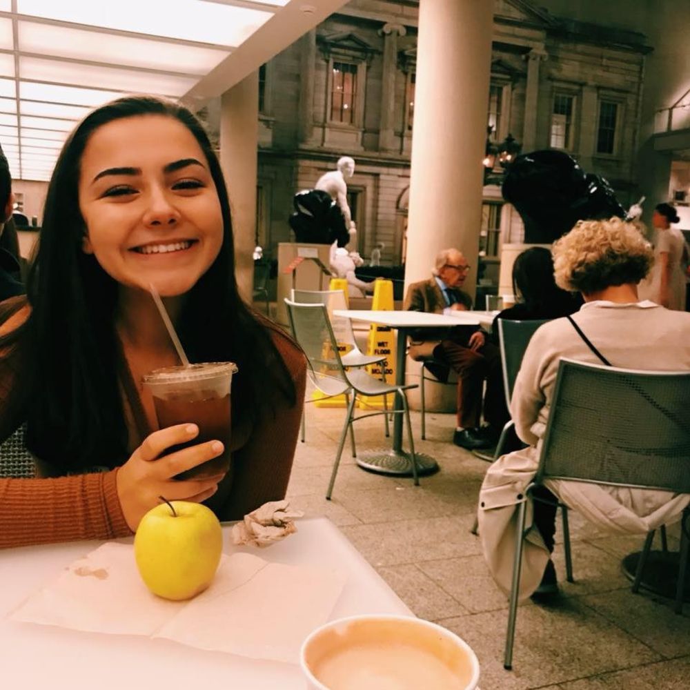 Meet your Posher, Annika